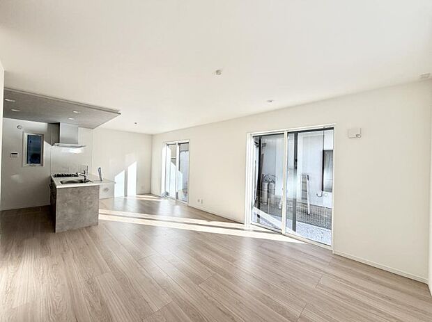 いつの間にか家族が集まっちゃうそんなリビングいいですよね