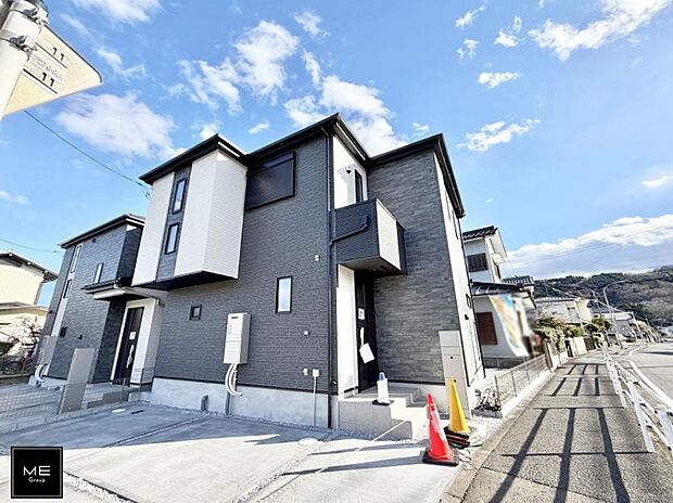 小学校至近でお子様の通学も安心です