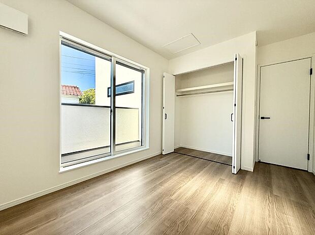 ■窓の配置や通気性の良い設計で部屋の空気がこもらず、常に新鮮な空気が流れます