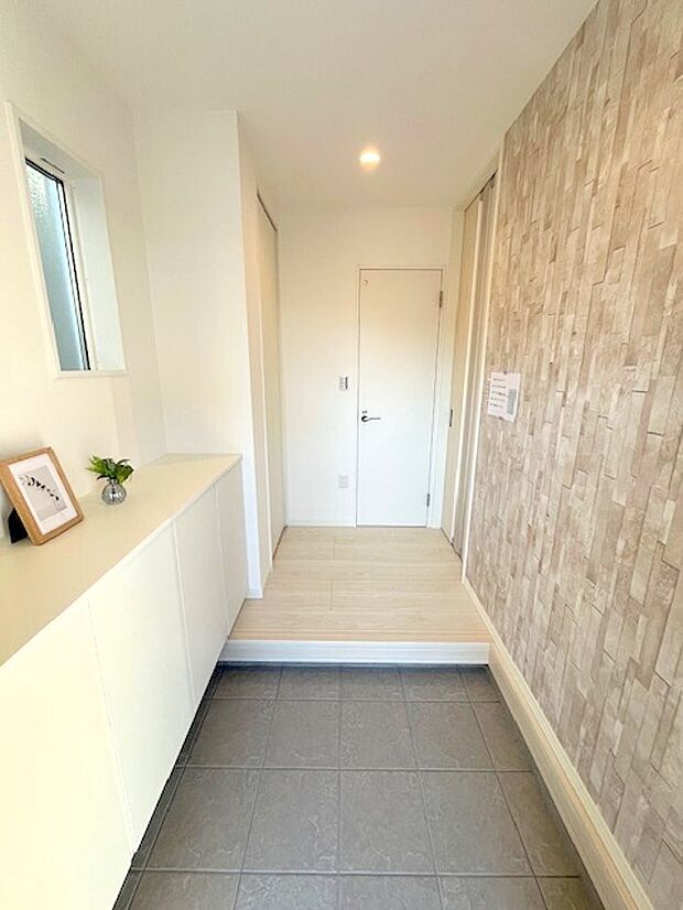 広々、綺麗な玄関でお客様をお出迎え！