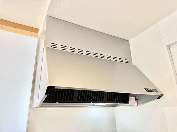 ■調理時の蒸気や匂いが換気扇に誘導され、効率的に排煙ができます。