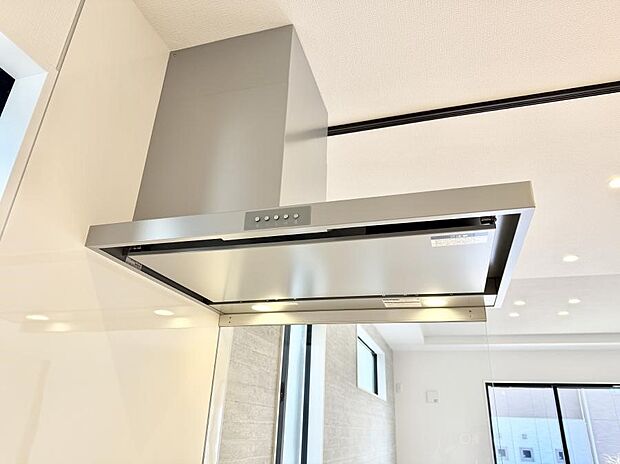 ■調理時の蒸気や匂いが換気扇に誘導され、効率的に排煙ができます。