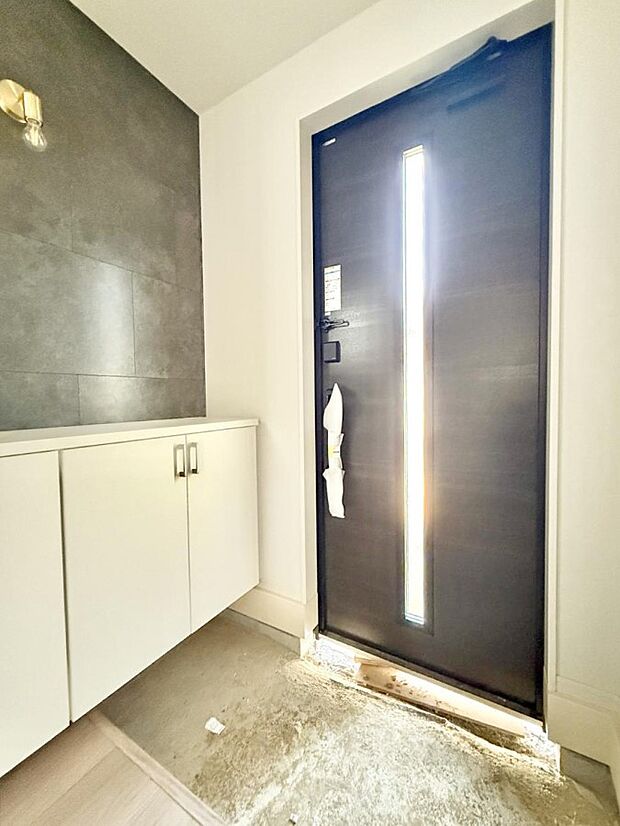 ■ シンプルで美しく、快適な暮らしの入り口