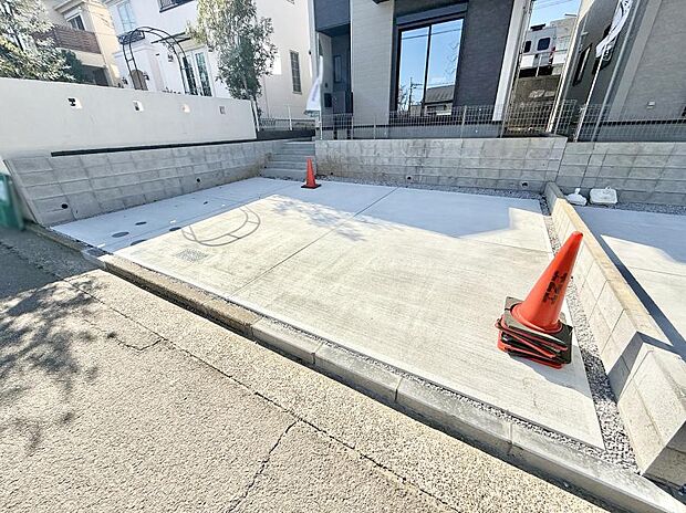 1号棟 ■自宅にある駐車スペースなので安心ですね