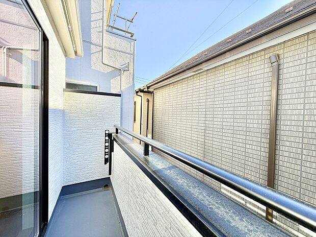 ■ 季節の移ろいを感じられる開放的な空間です