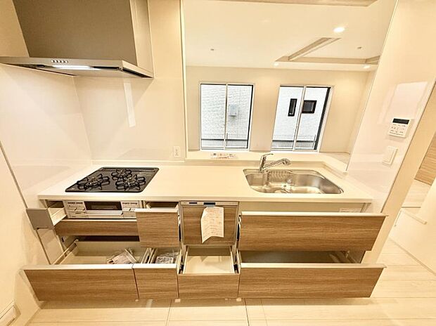 ■料理がもっと楽しくなる、快適なキッチン空間