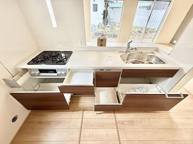 ■料理がもっと楽しくなる、快適なキッチン空間