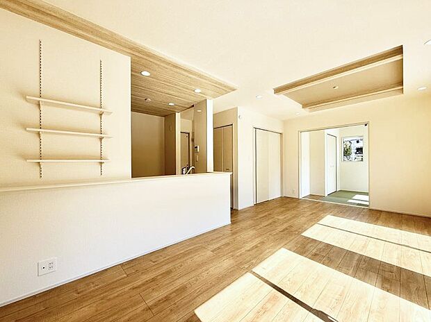 ■心落ち着く場所、ゆったり過ごせるリビング