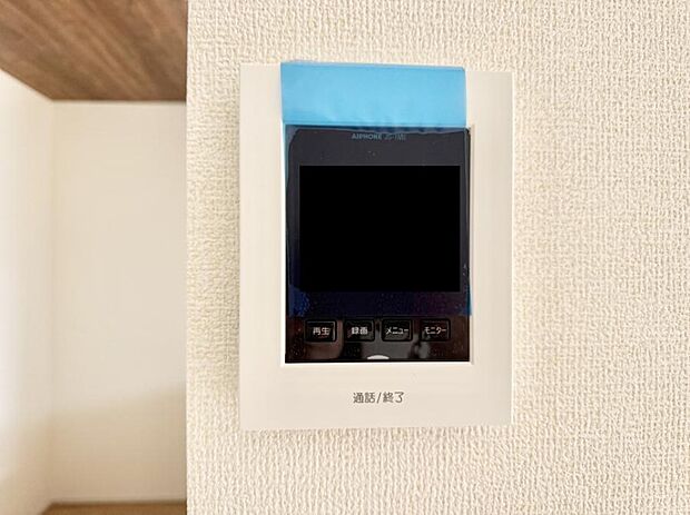 ■画面でしっかり確認でき防犯対策に最適