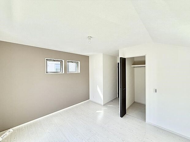 自分だけのスペース　どんなお部屋にするかとっても楽しみですね  