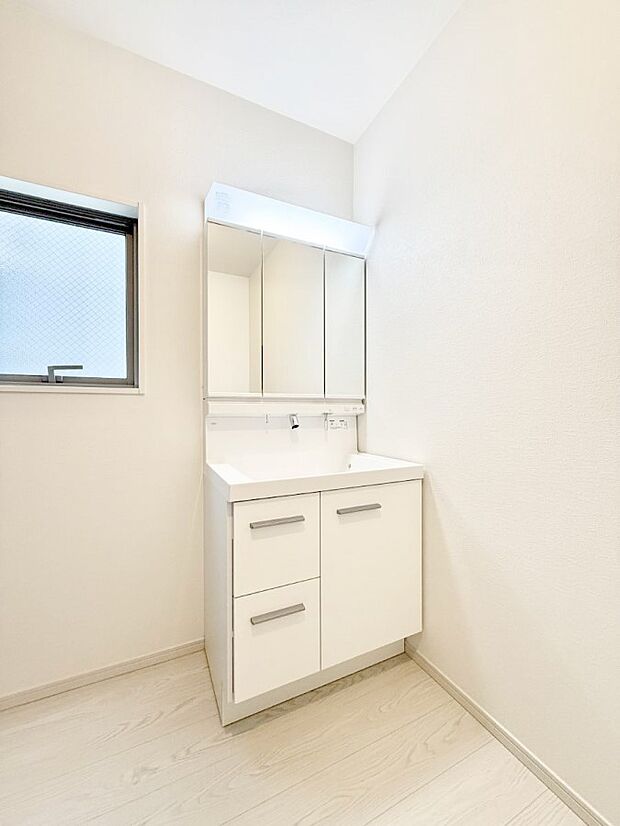 ■朝の準備がスムーズにできる広さです