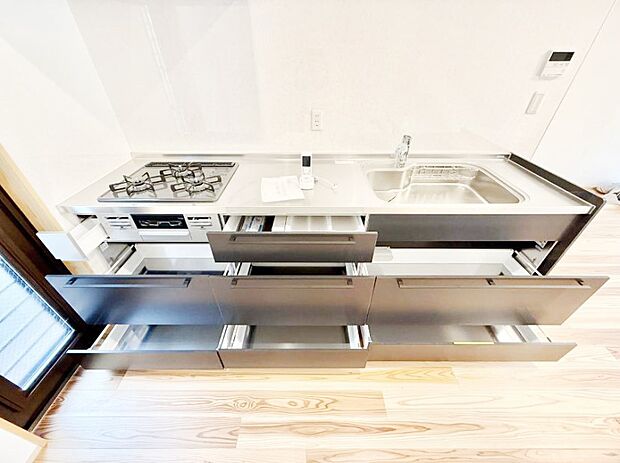 ■アイデア広がる、クリエイティブな料理空間