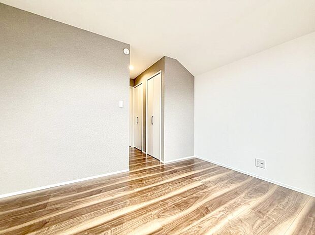 ■落ち着いた色合いのお部屋で穏やかな時間を楽しめます