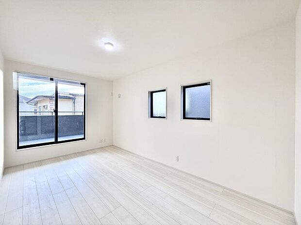 ■家具をうまく配置すれば広々とした空間を使い動きやすく、リラックスした時間が過ごせます