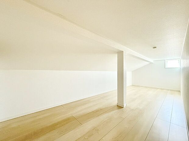 ■グルニエがあるので年に数回しか使わない物も置き場所に困りません(2号棟)