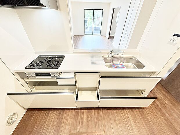 ■家族の絆を深める、温もりのあるキッチン