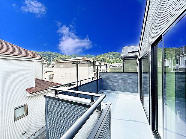 ■ 朝のコーヒーや夜の星空を楽しむ、癒しの場所