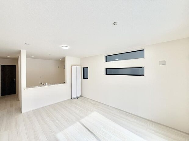 ■くつろぎと笑顔が集まる、心温まるリビング