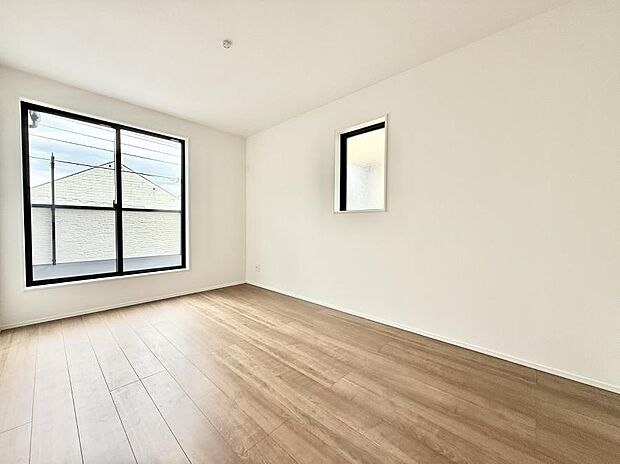 ■陽射しが差し込む暖かいお部屋  