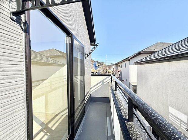 ■ 季節の移ろいを感じられる開放的な空間です