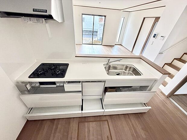 ■会話が深まる対面キッチン!家族との会話がはずみます!