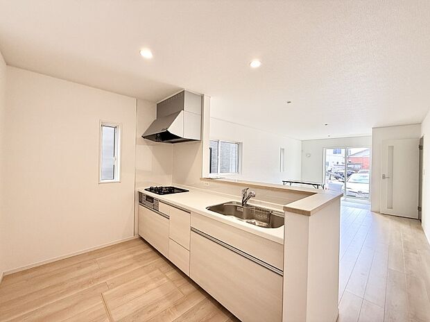 ■家族の絆を深める、温もりのあるキッチン