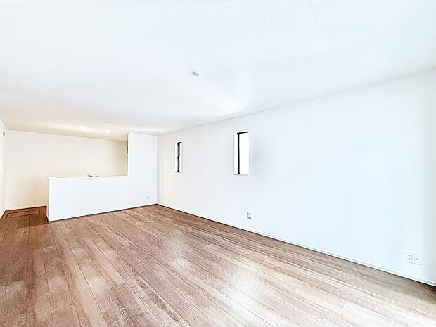 ■くつろぎと笑顔が集まる、心温まるリビング