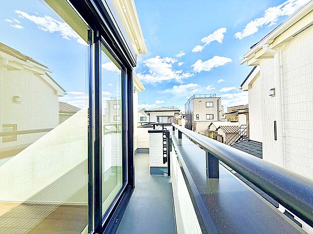 ■ 朝のコーヒーや夜の星空を楽しむ、癒しの場所