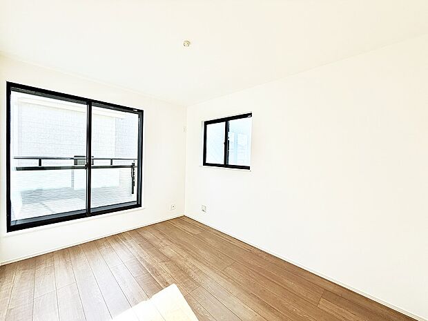 ■落ち着いた雰囲気のお部屋で心が安らぐ空間