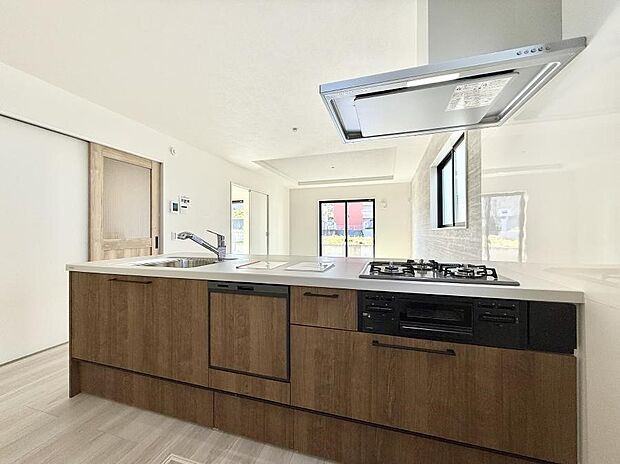 ■美味しい時間が生まれる、笑顔あふれるキッチン