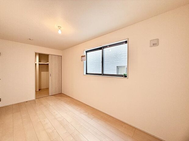 ■落ち着いた色合いのお部屋で穏やかな時間を楽しめます