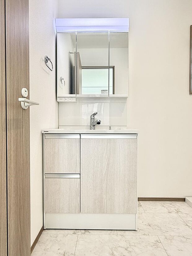 お洒落で清潔感のある洗面所です!