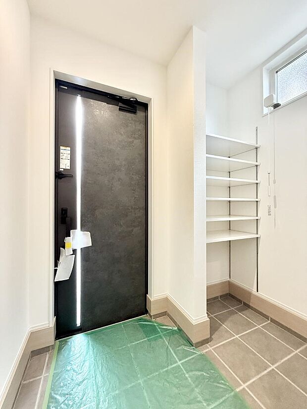 ■ シンプルで美しく、快適な暮らしの入り口