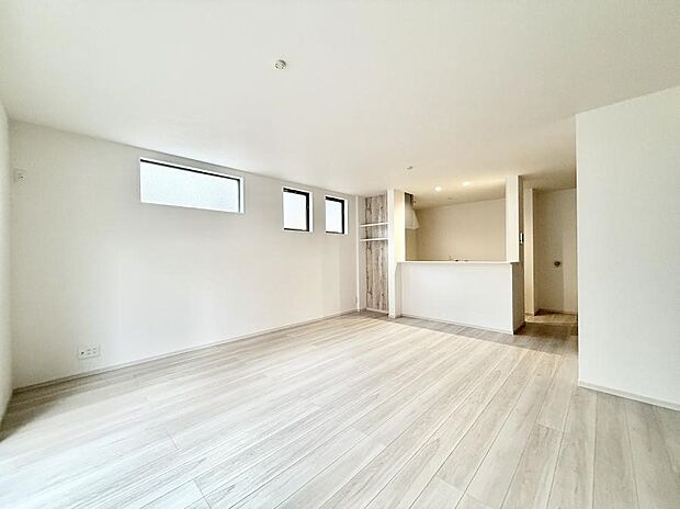 ■くつろぎと笑顔が集まる、心温まるリビング