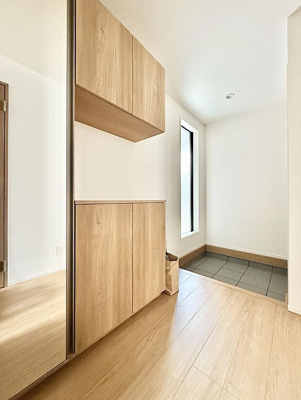 ■ シンプルで美しく、快適な暮らしの入り口