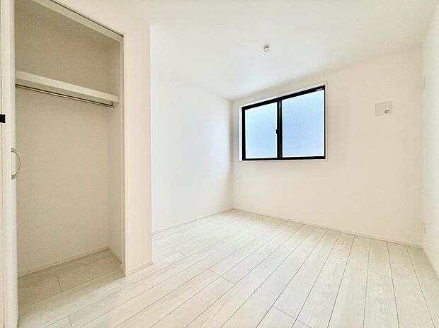 ■窓の配置や通気性の良い設計で部屋の空気がこもらず、常に新鮮な空気が流れます