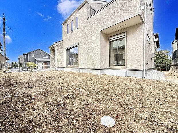 ■暮らしに潤いを与える、緑が取り入れられた住まいです