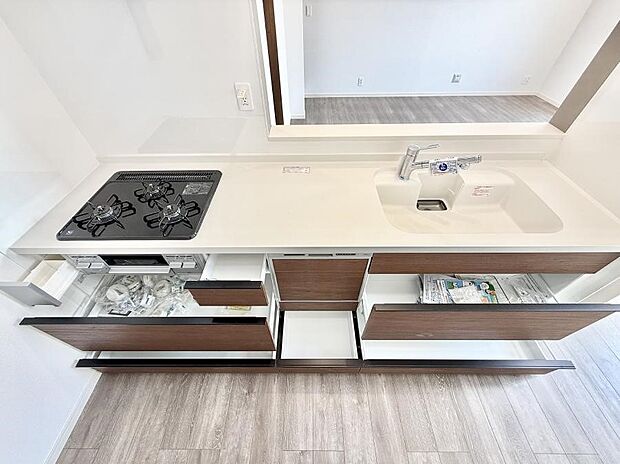 ■美味しい時間が生まれる、笑顔あふれるキッチン