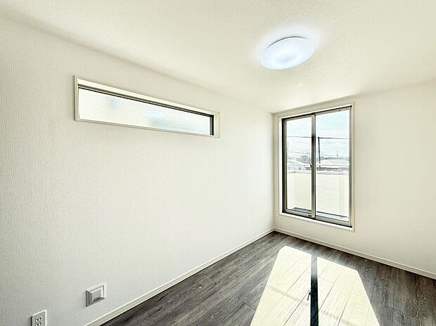 ■落ち着いた雰囲気のお部屋で心が安らぐ空間