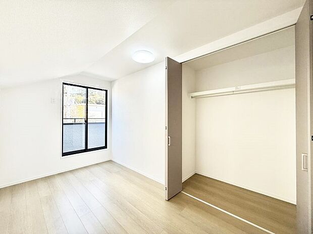 ■窓の配置や通気性の良い設計で部屋の空気がこもらず、常に新鮮な空気が流れます