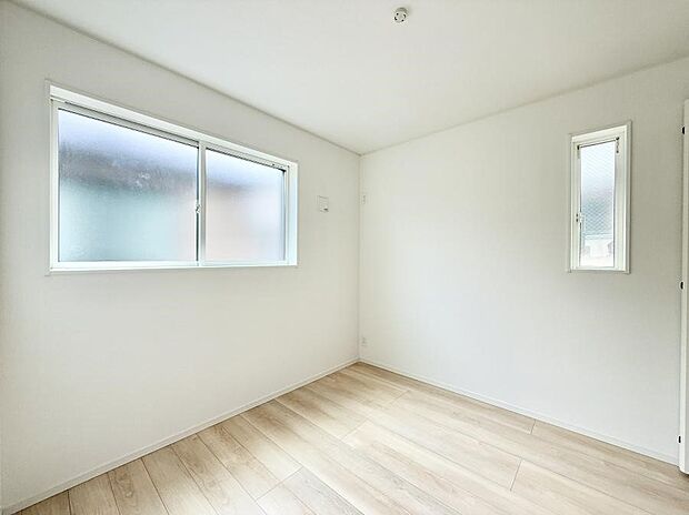 ■落ち着いた色合いのお部屋で穏やかな時間を楽しめます