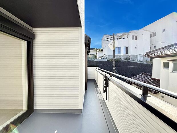 ■日当たり良好！眺めの良いバルコニーです！