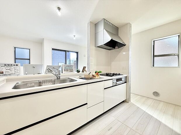 ■作る楽しみと食べる幸せを届けるキッチン