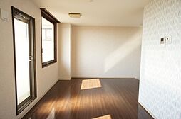 フェニックス瑞雲 4階ワンルームのリビング/ダイニング