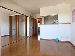 駒場コーポ II 3階2LDKのリビング/ダイニング