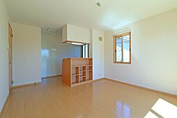 ライネスハイム B 2階2LDKのリビング/ダイニング