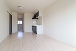 セレーナ 2階1LDKのリビング/ダイニング