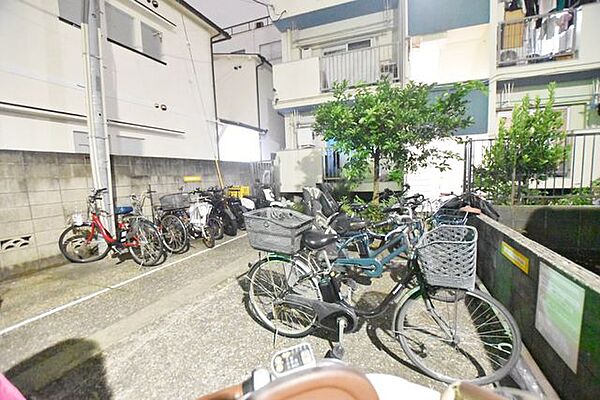 apartment 東京都新宿区百人町２丁目
地図を見る