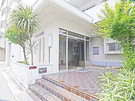 忙しく過ぎゆく日常を置き去るほど、ゆったりした時間が流れる住環境。『快適』は「家」と「街」と「環境」が調和した時に訪れるだと改めて感じさせてくれます。