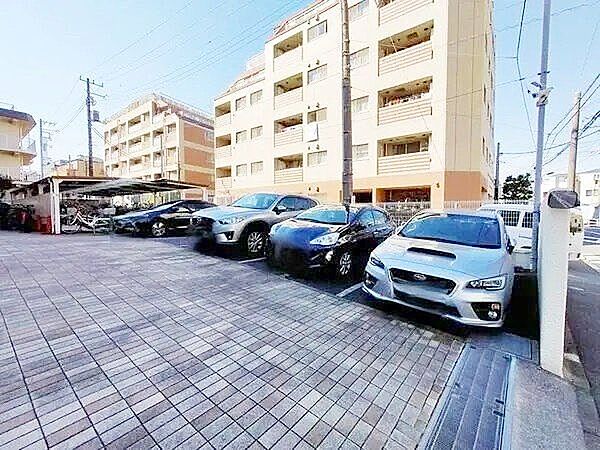 駐車場を拡大表示